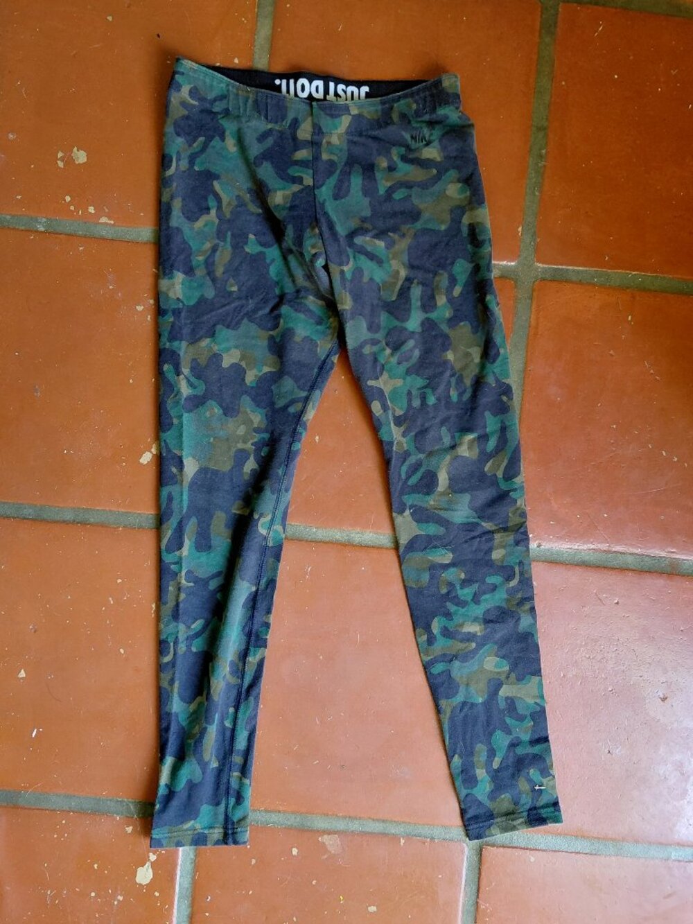 Nike Camouflage women's leggings- size medium